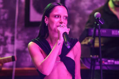 Aybüke Albere’den samimi itiraf: “Çocukluk aşkım Çelik’ti!”