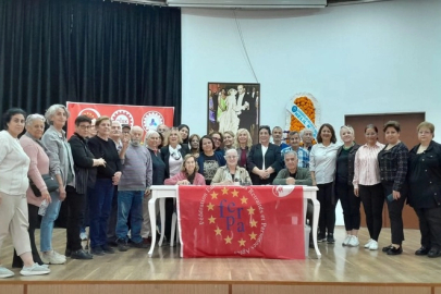 Devrimci Emekli-Sen Karabağlar'da Şengül Yanar güven tazeledi