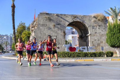 ‘Uluslararası Tarsus Yarı Maratonu’ heyecanı Mersin’i sardı