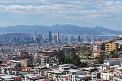 İzmir'de zemin araştırmaları için 32 bin deney yapıldı