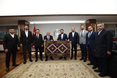 Memduh Büyükkılıç TÜGVA Genel Başkanı'nı ağırladı